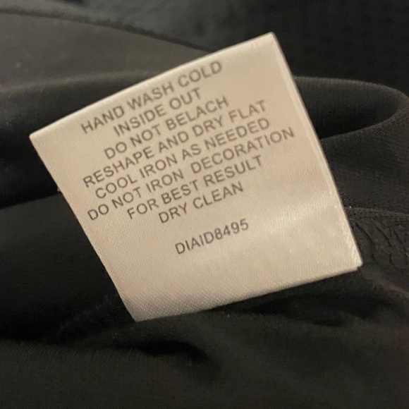 Romeo & Juliet Couture Black Mesh Fit & Flare Sleeveless Dress - Picture 5 of 9